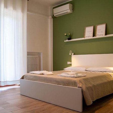 Fara1 Guesthouse Bari Esterno foto